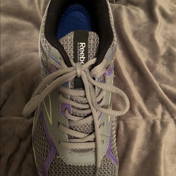 Women’s Reebok Running Shoes - Picture 4 of 6
